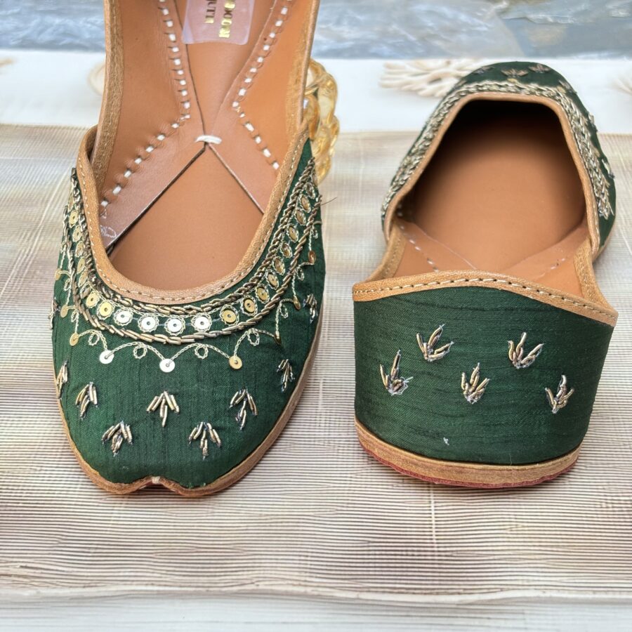 green hand work jutti for women girls and ladies, handwork jutti, pure leather jutti,