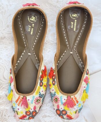 multi colour hand work jutti for ladies, handwork jutti, golden work green jutti, pure leather jutti