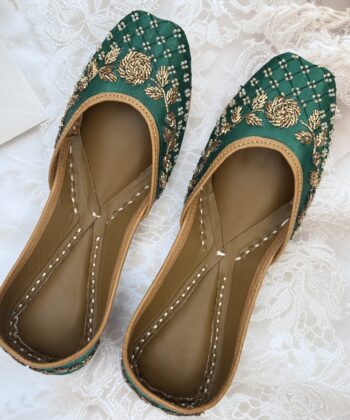 green hand work jutti for ladies, handwork jutti, golden work green jutti, pure leather jutti