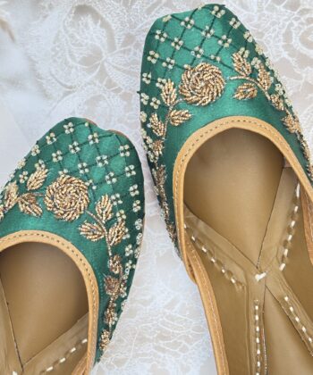 green hand work jutti for ladies, handwork jutti, golden work green jutti, pure leather jutti