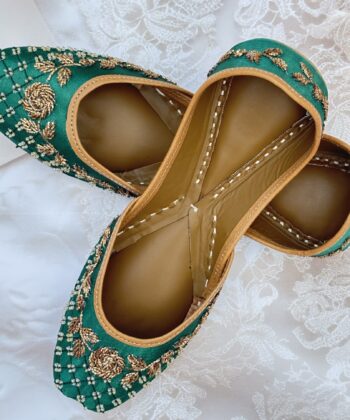 green hand work jutti for ladies, handwork jutti, golden work green jutti, pure leather jutti
