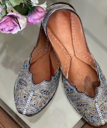 Tilledaar Luxe – Handcrafted Designer Jutti
