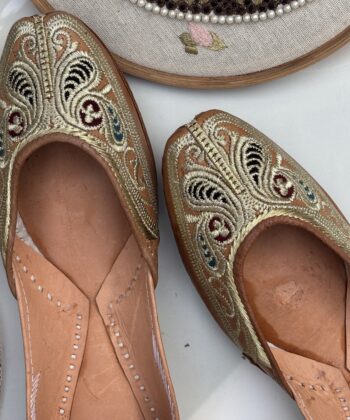 Camel Leather Brown Jutti for Women