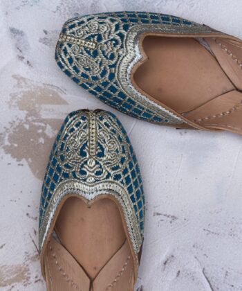 Silver Tilla phirozy velvet Jaal Jutti – Double Cushion Pure Leather Jutti