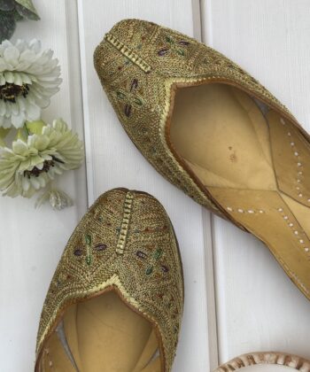 V Shape Golden Tilla Jutti for Women