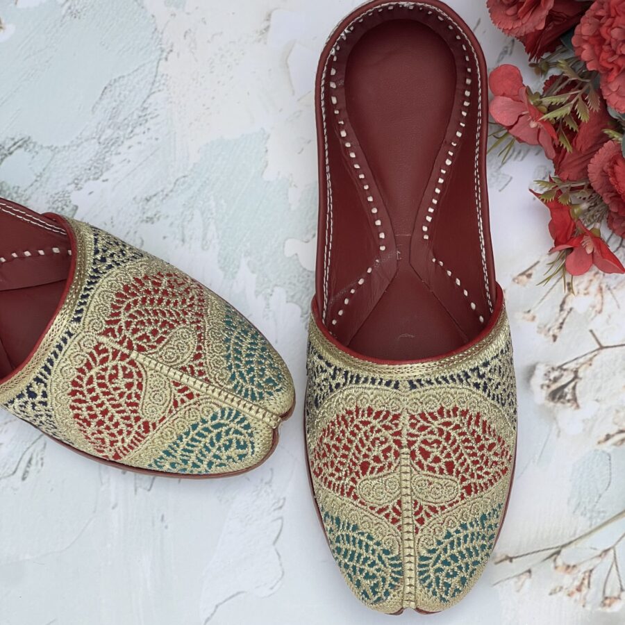 Tilledaar Jutti – Golden Grace, Red, blue, firozy jutti for groom