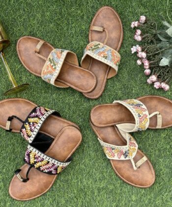 Kohlapuri Chappal for women