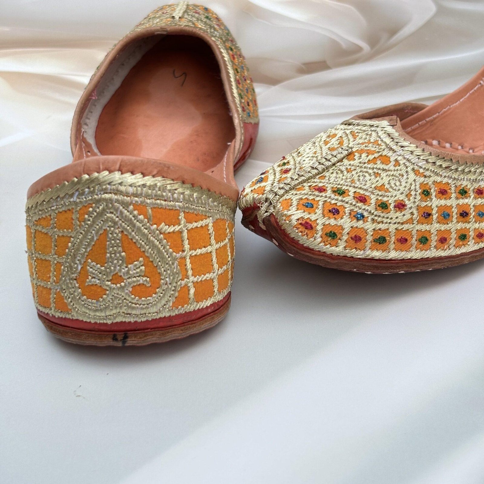 IMG_1743 golden tilleydaar pure leather mango velvet base punjabi jutti for women