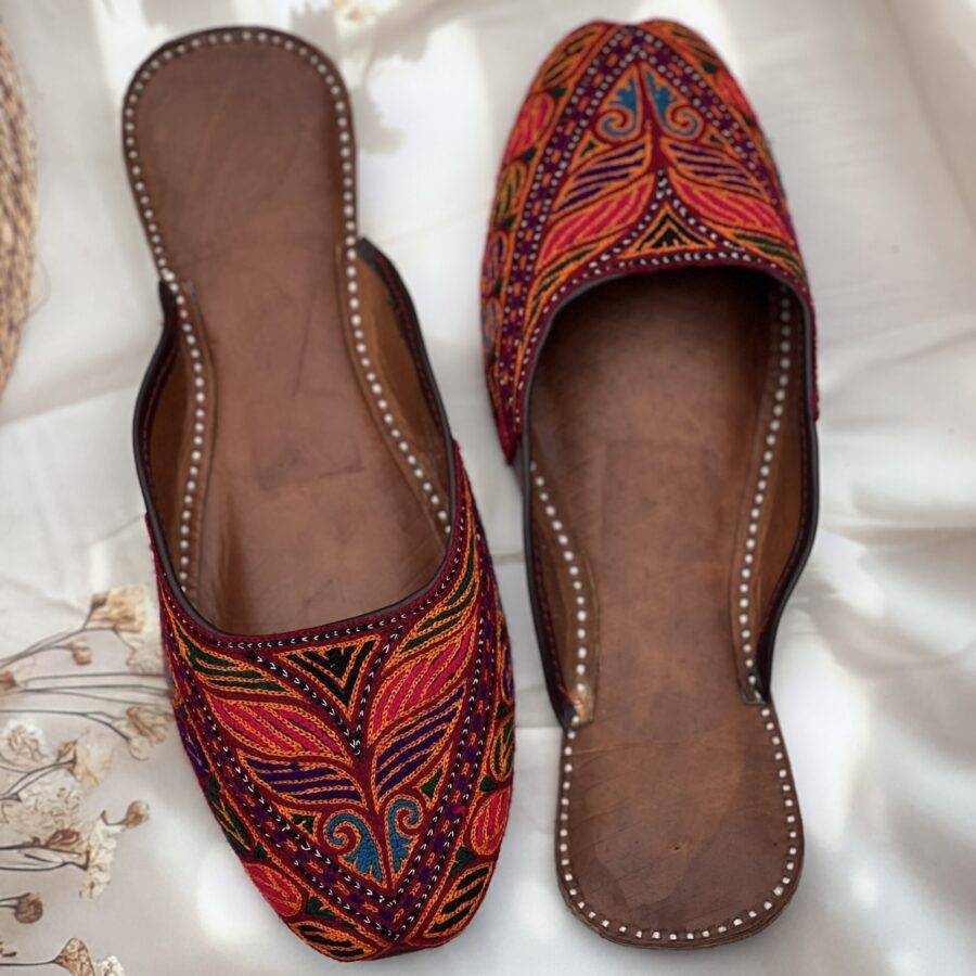 backopen kaseeda jutti red orange hand embroidered punjabi jutti for women, slide in easywear