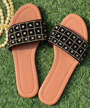 Black Sliders for women