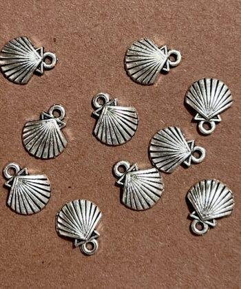Punjabi jutti jewellery sea shell silver