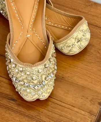 Golden diamonds and stone work hand embroidered Punjabi jutti for ladies, girls and women. Trending design, Zardosi work, double cushioned for full day comfort, pure leather handmade punjabi jutti