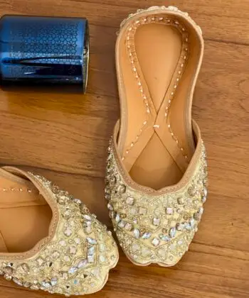 Golden diamonds and stone work hand embroidered Punjabi jutti for ladies, girls and women. Trending design, Zardosi work, double cushioned for full day comfort, pure leather handmade punjabi jutti