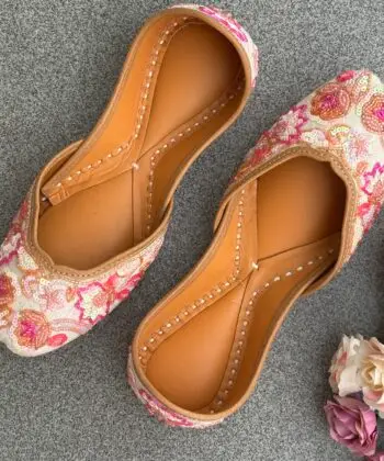 Off white base hand embroidered Punjabi jutti for women, zardosi work with pearls and sequins, pure leather, double cushioned jutti by sandoori, free shipping, free exchange, latest design, branded jutti, colour pink, magenta, off white