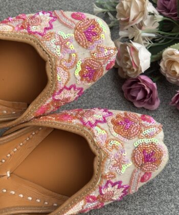 Off white base hand embroidered Punjabi jutti for women, zardosi work with pearls and sequins, pure leather, double cushioned jutti by sandoori, free shipping, free exchange, latest design, branded jutti, colour pink, magenta, off white