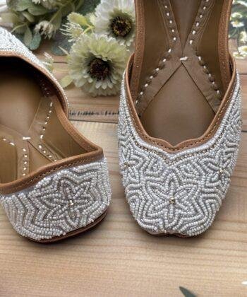 White base hand embroidered Punjabi jutti for women, star design, pure leather, double cushioned jutti by sandoori jutti, free shipping, free exchange, latest design, branded jutti, main colours white and silver