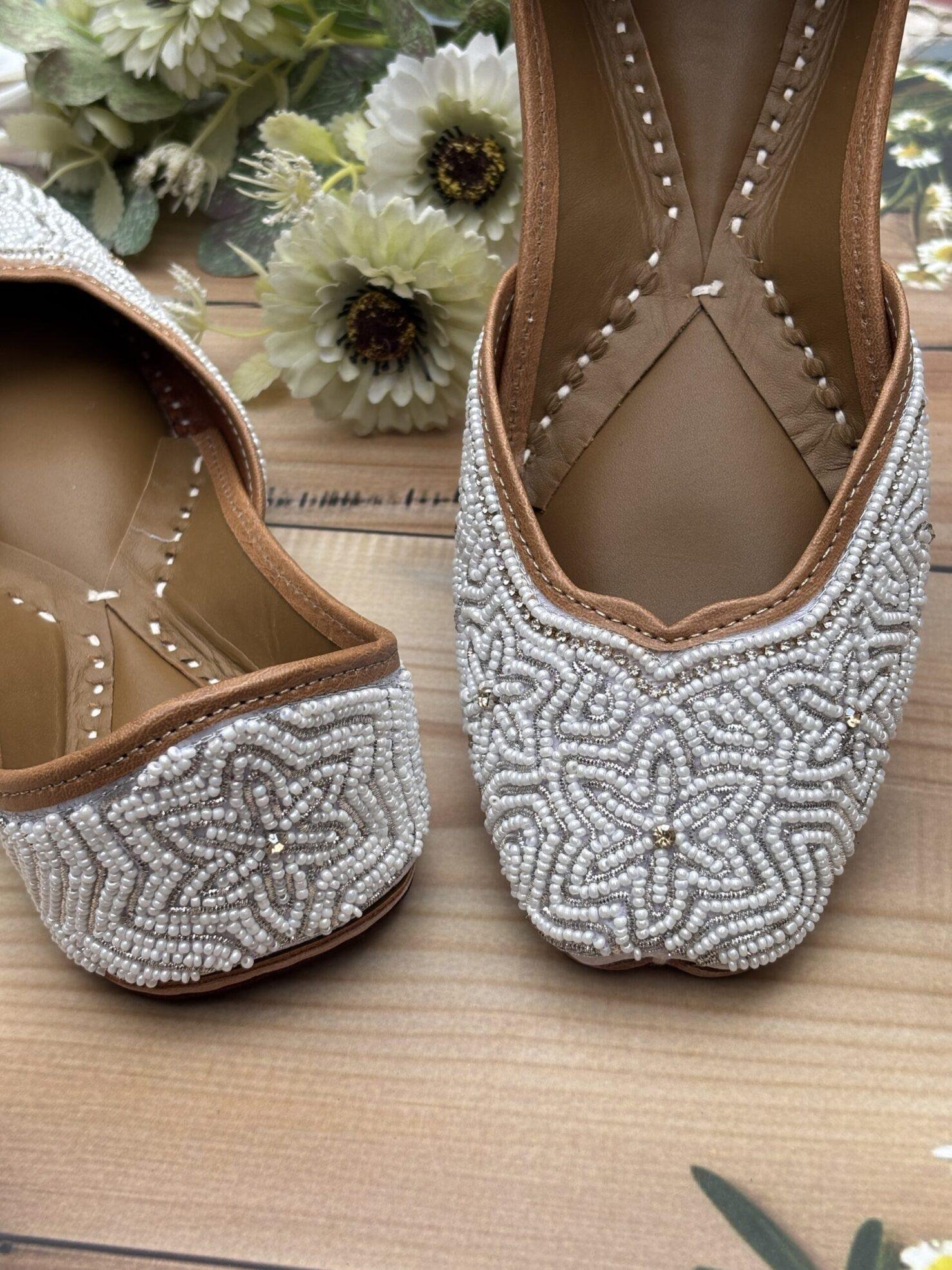white-jutti4 White base hand embroidered Punjabi jutti for women, star design, pure leather, double cushioned jutti by sandoori jutti, free shipping, free exchange, latest design, branded jutti, main colours white and silver
