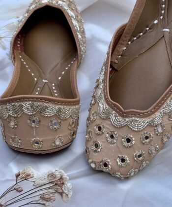 Golden Mirror Work Jutti