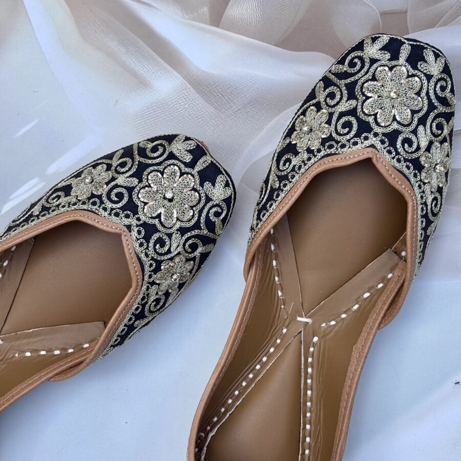 Black Zardosi handwork Jutti, Golden Tilla embroidery punjabi jutti for women
