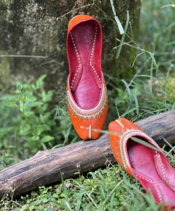 orange punjabi jutti for women, tilleydaar jutti, pakistani jutti, kasoori jutti, bridal jutti, customized jutti options, lahori jutti,