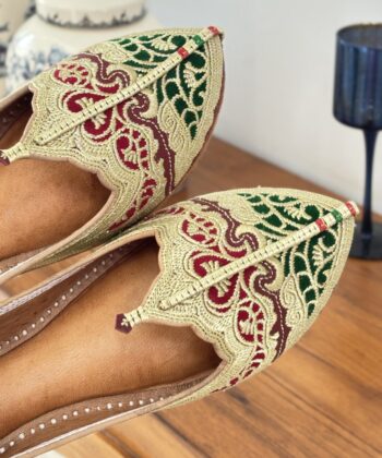 Green Red partywear jutti golden tilleydaar mojdi