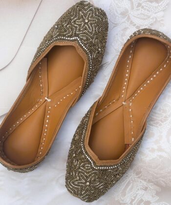 Golden Nakshi and zardosi handwork jutti star pattern, pure leather double cushion jutti for ladies,