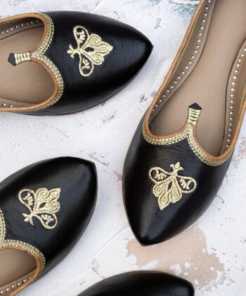 Black pure leather tilla jutti golden work jutti