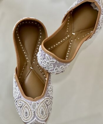 White Pearls jutti for women