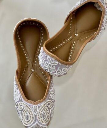 White Pearls jutti for women