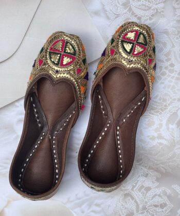 golden mukaish jooti for women jutti women, women juti, kaseeda work juti