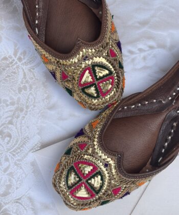 golden mukaish jooti for women jutti women, women juti, kaseeda work juti