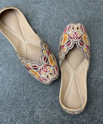 Multicolour Phulkari Jutti