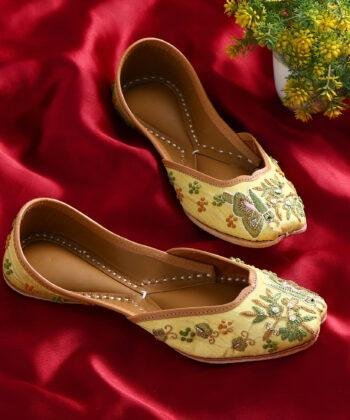 Butterfly Yellow Jutti