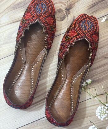 Bold Summery Jooti pure leather cutwork design handwork juti