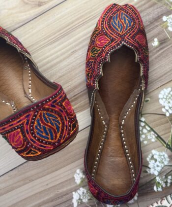 Bold Summery Jooti pure leather cutwork design handwork juti