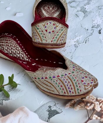 Multicolour Light Golden mojari, mojdi