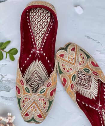 Enchanting Multicolour Zari Jooti