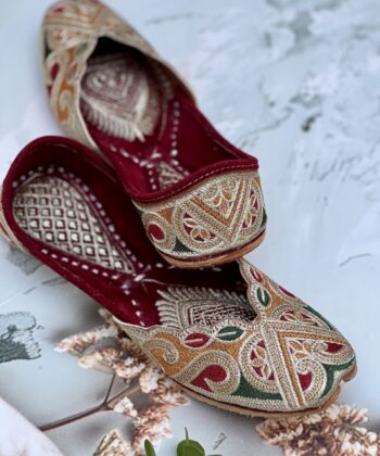 Enchanting Multicolour Zari Mojri, mojdi, juti, khussa