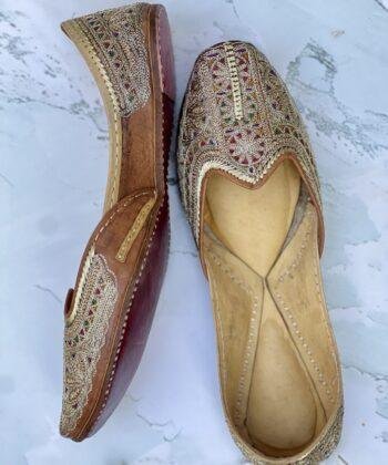 Multicolour Bridal Tilleydaar Jooti