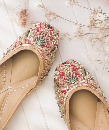 Jashn-E-Suhagan Juttis- Bridal Red Zardosi Work Punjabi Jootis