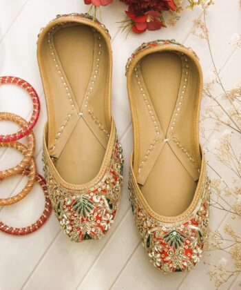 Jashn-E-Suhagan Juttis- Bridal Red Zardosi Work mojari, mojri, mojdi, khussa