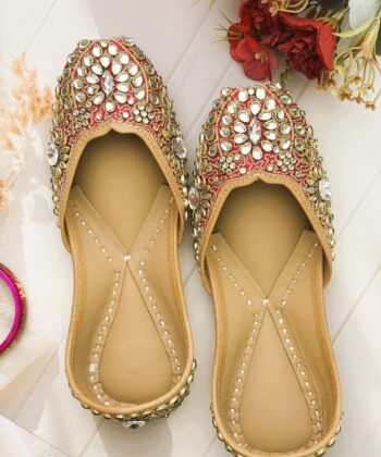 Blush Bloom- Rani Pink Jutti
