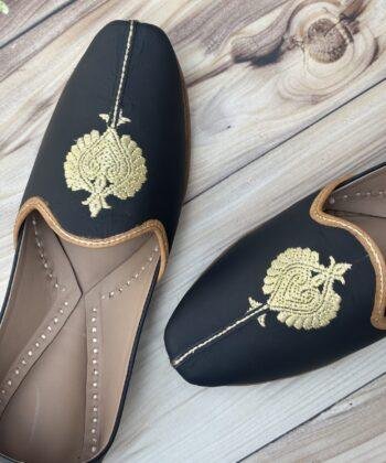 brown leather Juttis for Men, gents juttis